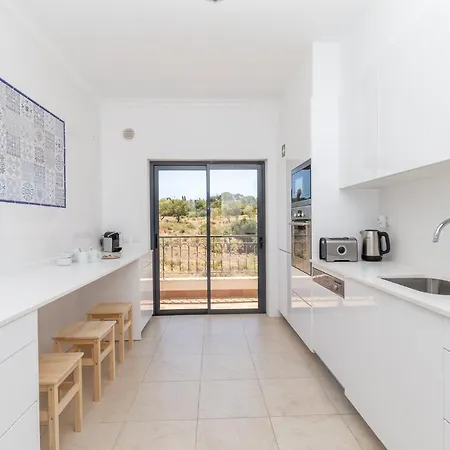 Santa Maria At Porto De Mos * 拉哥斯